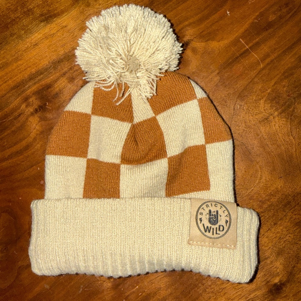 Kids Pom-Pom Beanie - Tan‎ and Cream